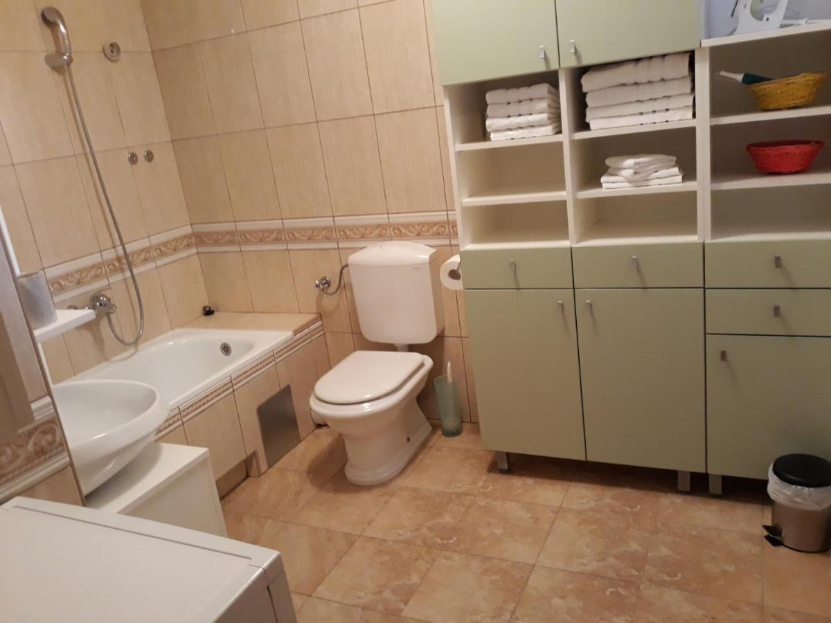 Apartmani Exit Pale Extérieur photo