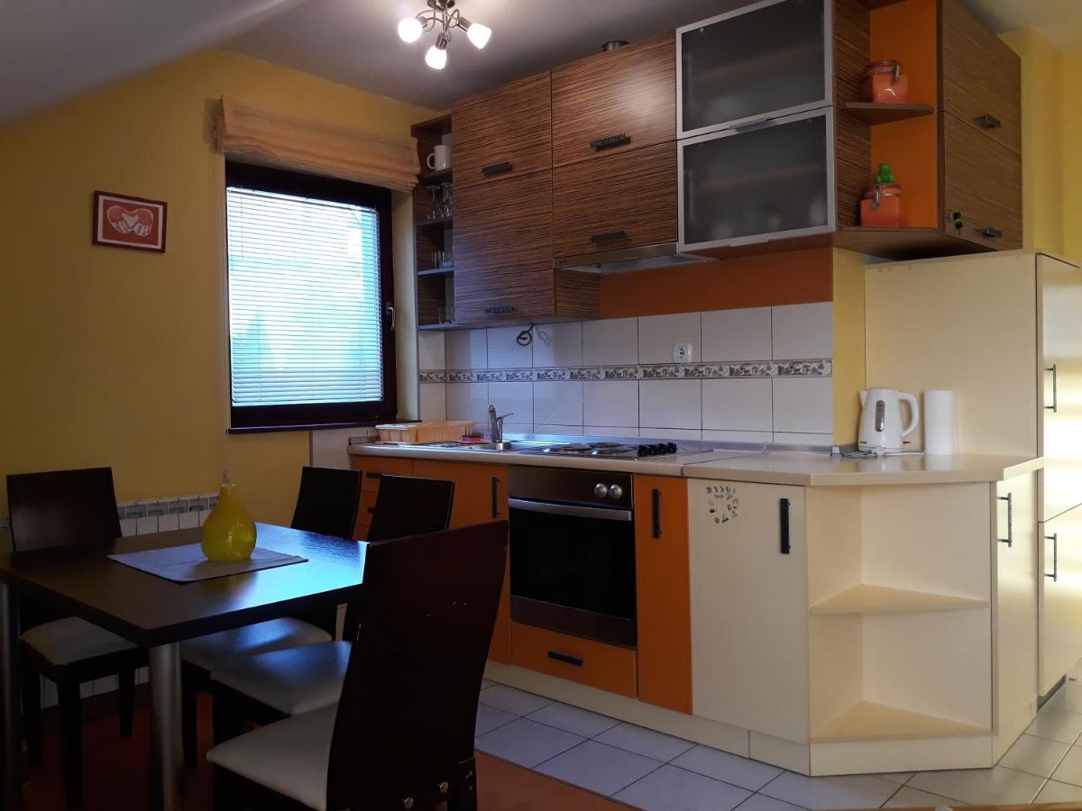 Apartmani Exit Pale Extérieur photo