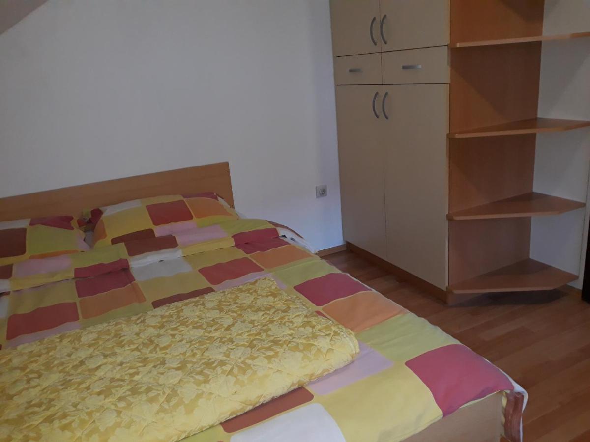 Apartmani Exit Pale Extérieur photo
